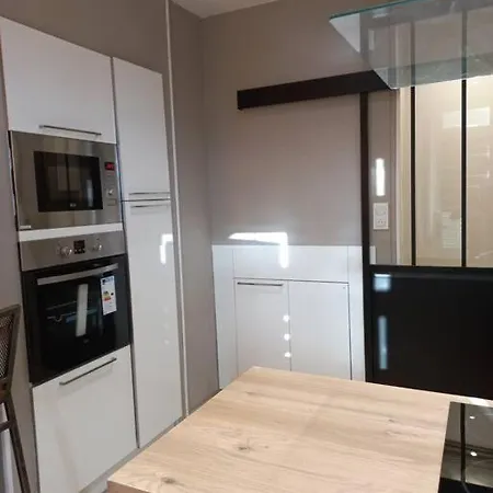 Grenoble Superbe T2 Centre Ville Rue Thiers *